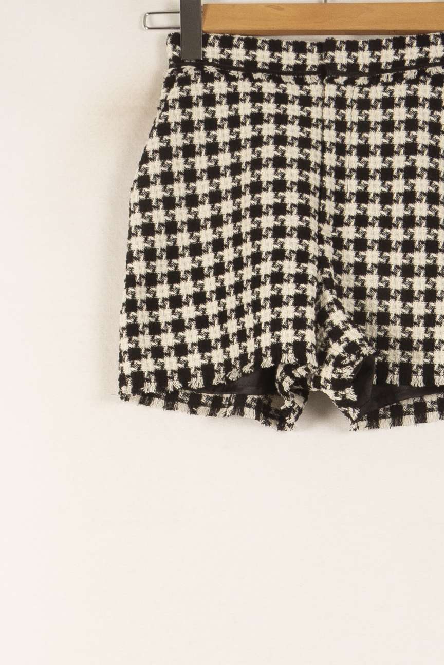 Short Noir et Blanc - Taille XS/34 de la marque IKKS | PLY0254 - Vendu par Paradigme - Image 3