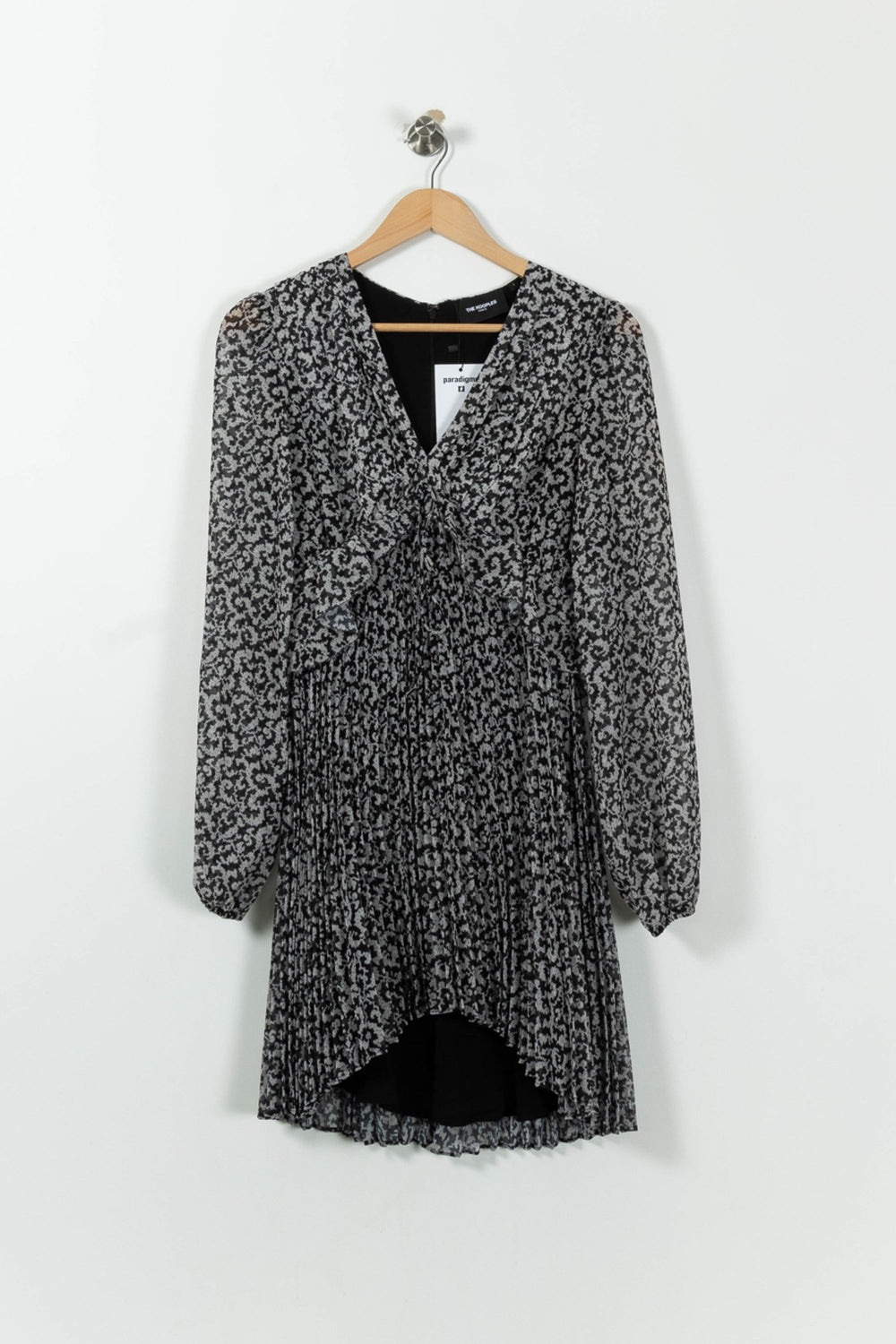 Robe Plissée Noire et Grise - Taille S/36 de la marque The Kooples | PLY0732 - Vendu par Paradigme - Image 2
