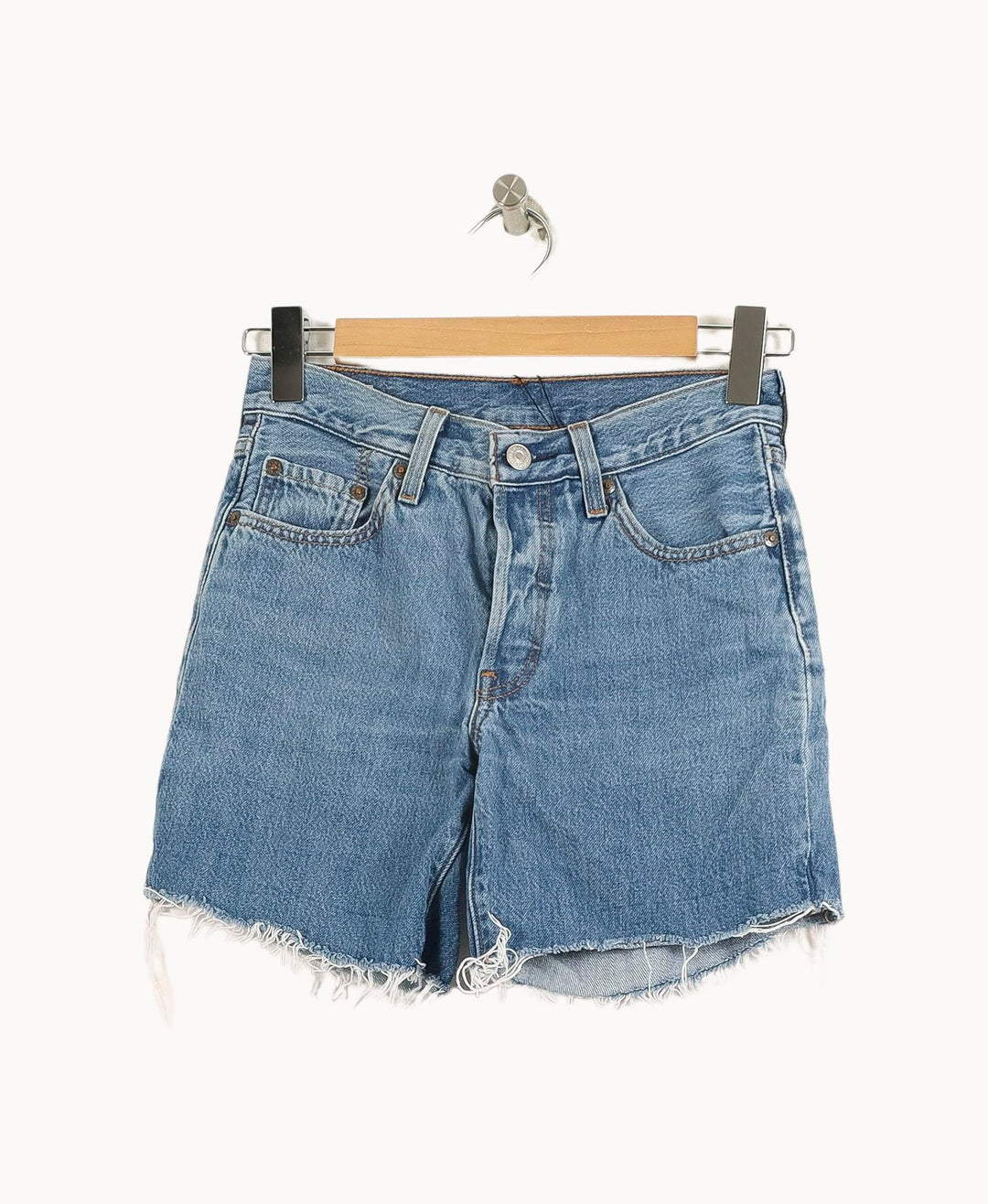 Short en Jean Bleu - Taille XXS/32 de la marque Levi's | PLY0879 - Vendu par Paradigme - Image 2