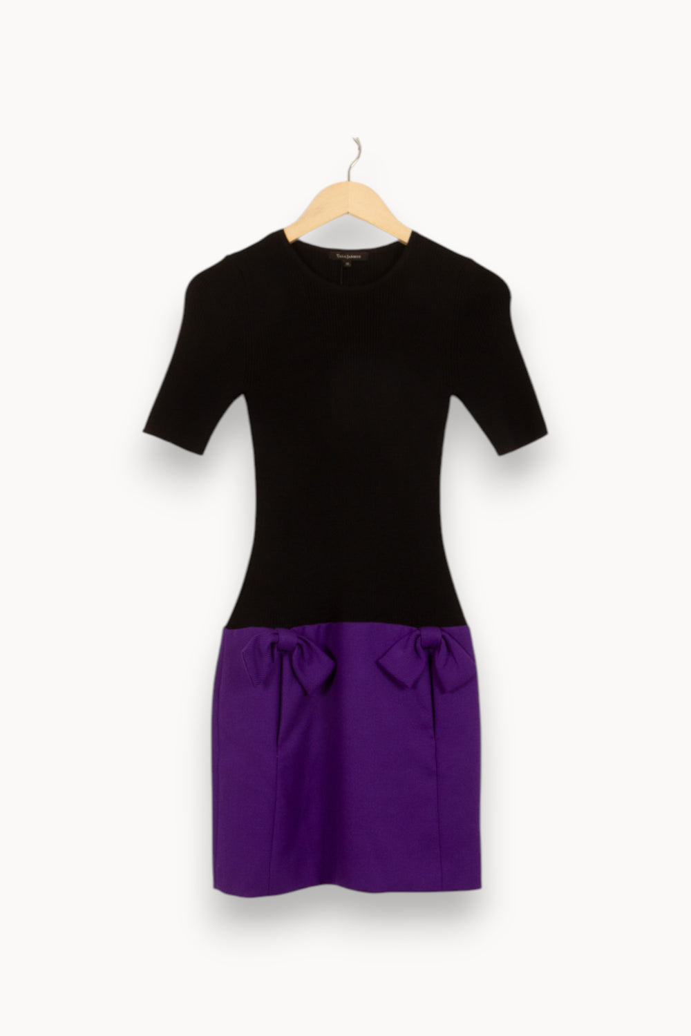 Robe Courte Noire et Violette - Taille M/38 de la marque Tara Jarmon | PLY1035 - Vendu par Paradigme - Image 2