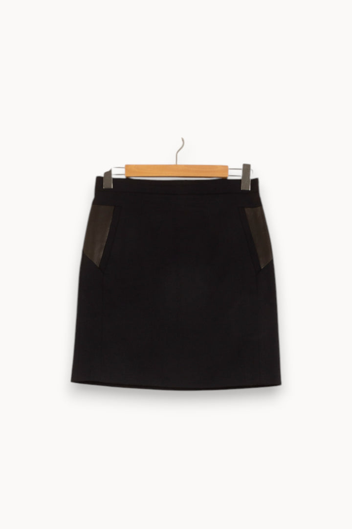 Jupe Courte Noire - Taille L/40 de la marque The Kooples | PLY1179 - Vendu par Paradigme - Image 2