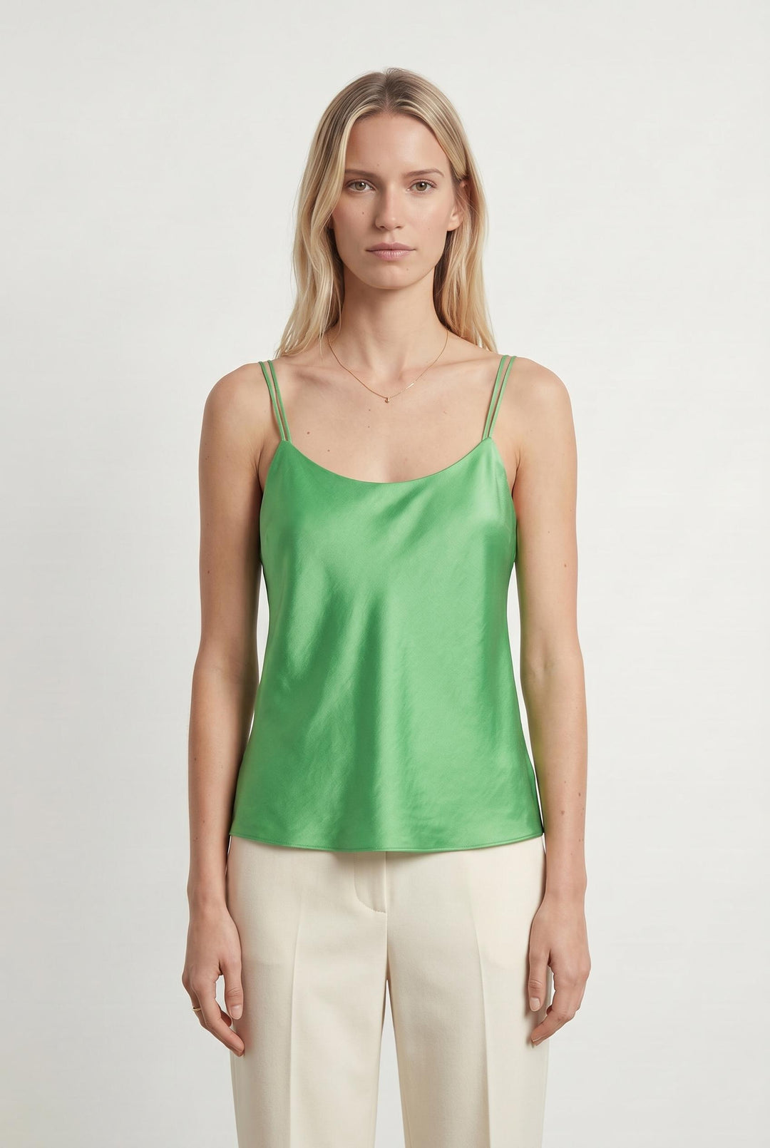 Top vert avec perles - Taille S/36 de la marque Tara Jarmon | PLY1301 - Vendu par Paradigme - Image 1