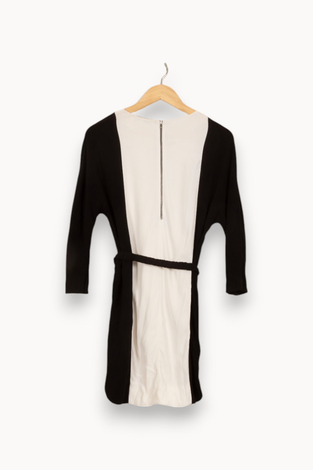 Robe Courte Noire et Blanche - Taille S/36 de la marque Sandro | RVLI1001 - Vendu par Paradigme - Image 4