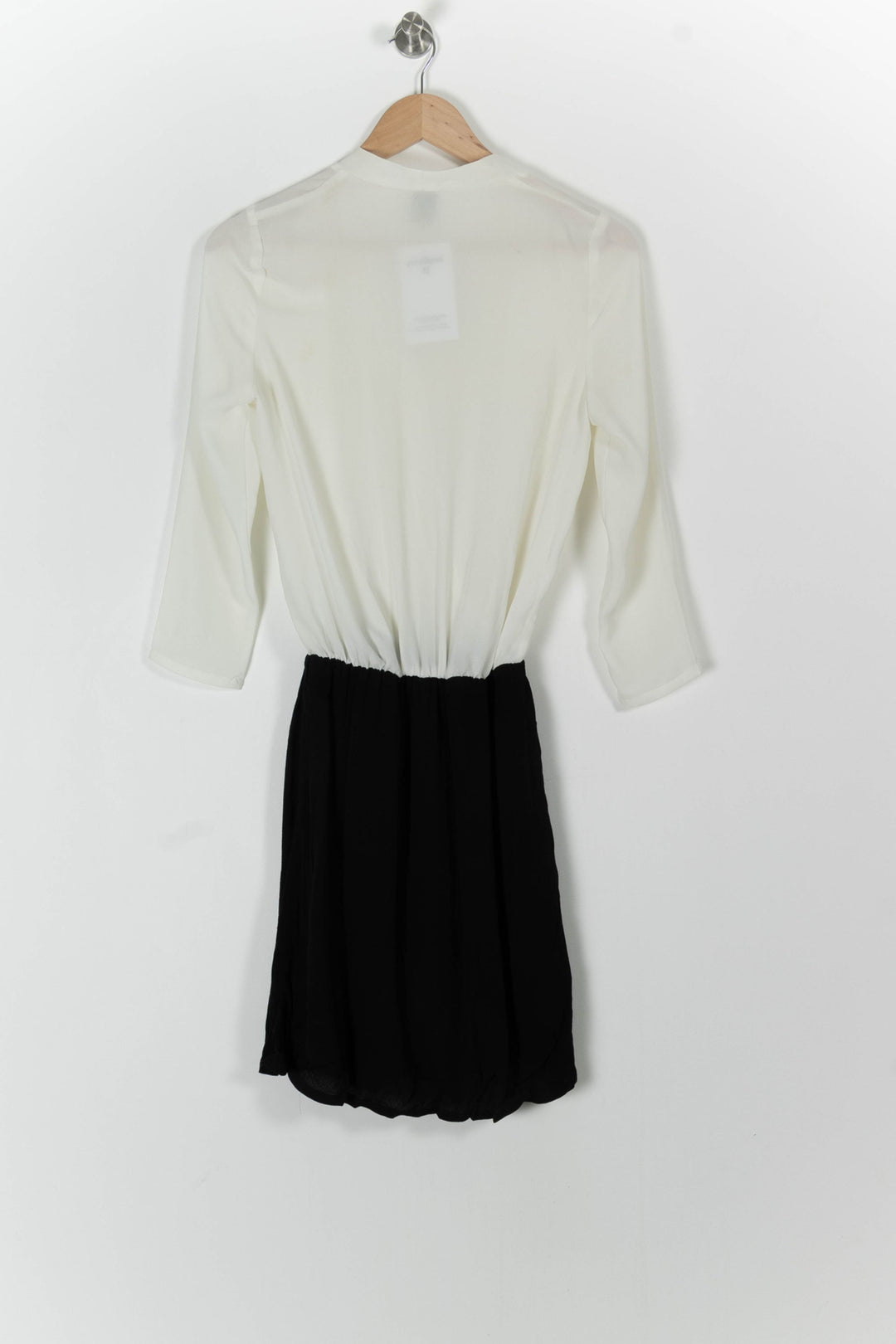 Robe Courte Blanche et Noire - Taille XS/34 de la marque Karl Marc John | RVLI1192 - Vendu par Paradigme - Image 4