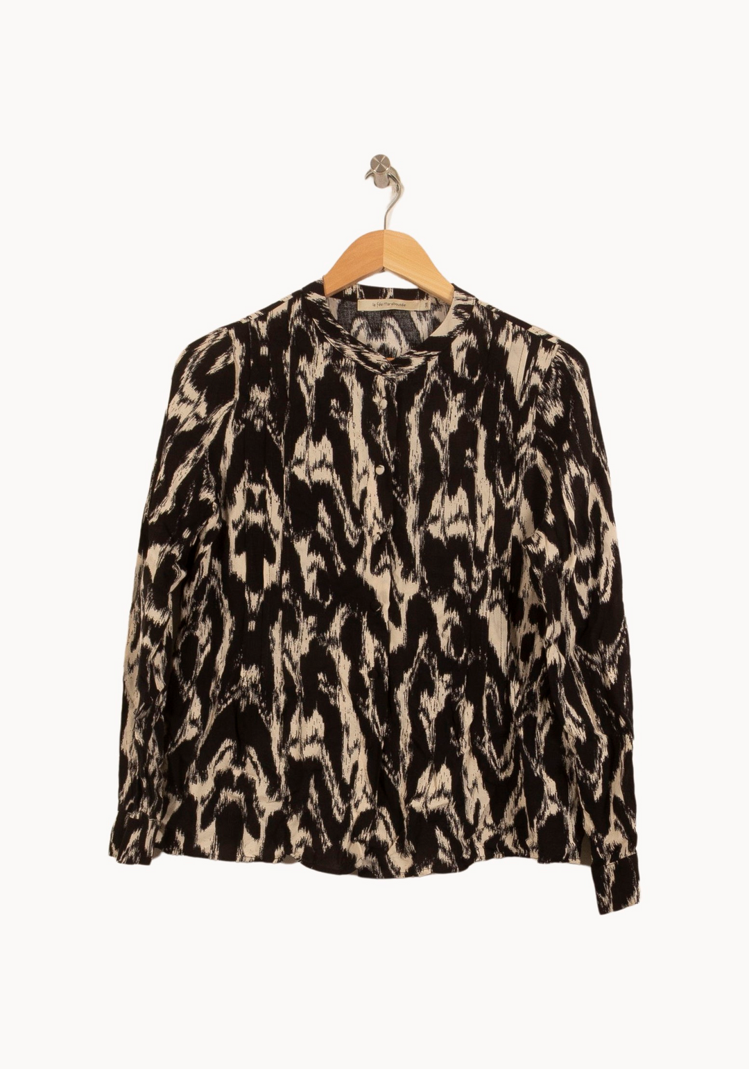 Chemisier Noir et Beige - Taille M/38 de la marque La Fée Maraboutée | PARAD10884 - Vendu par Paradigme - Image 2