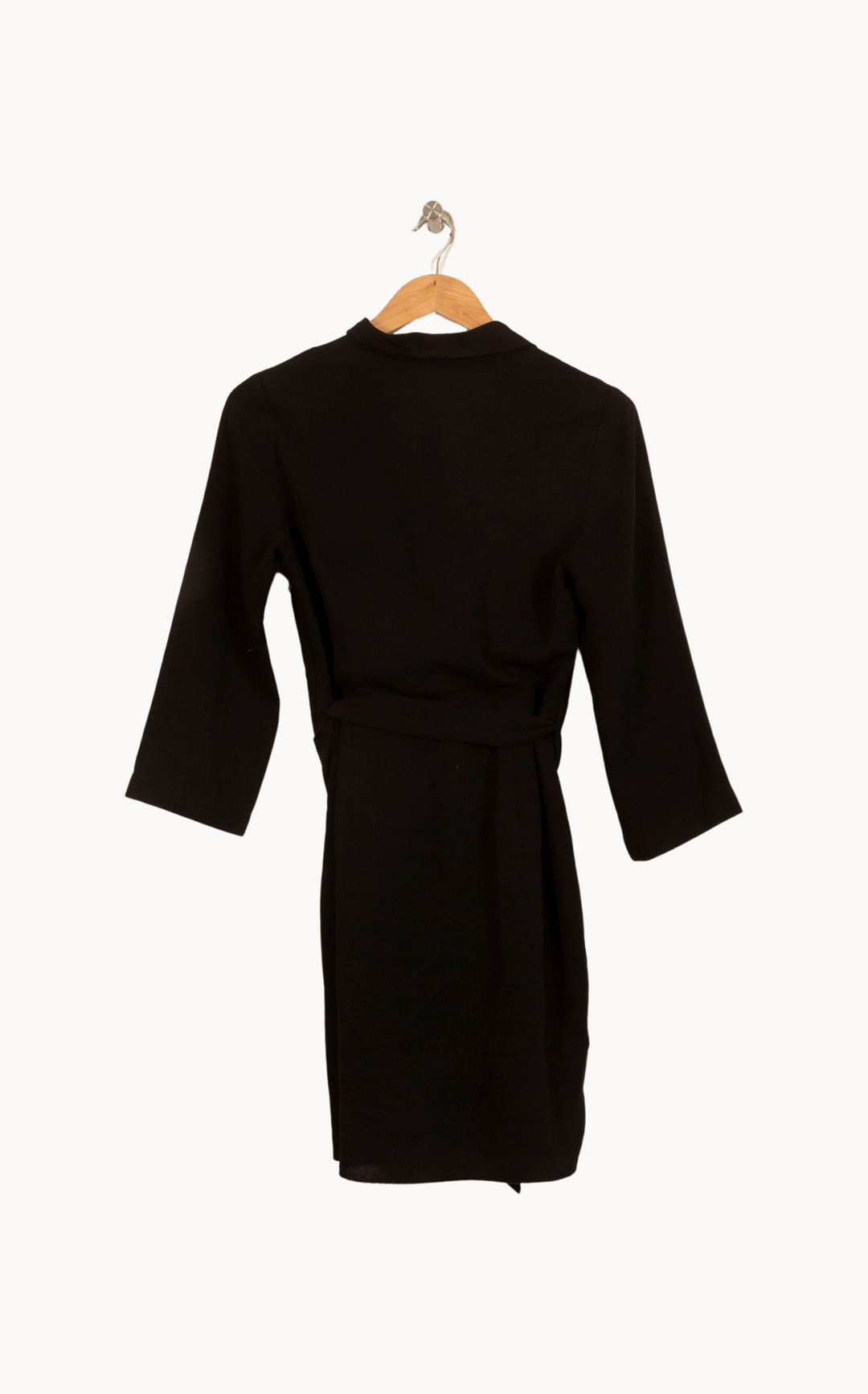 Robe Portefeuille Noire - Taille XS/34 de la marque La Fée Maraboutée | PARAD49991 - Vendu par Paradigme - Image 4