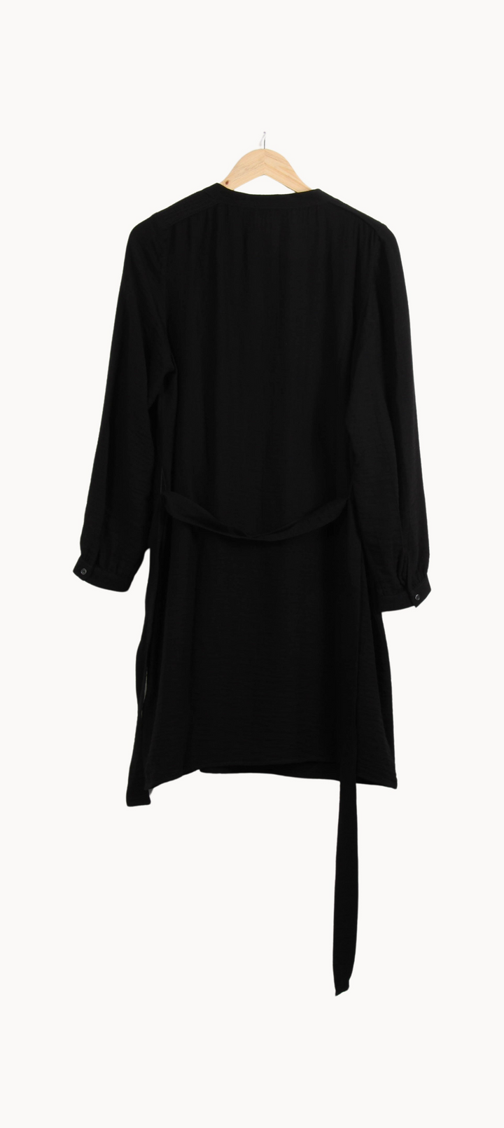 Robe Noire - Taille XL/42 de la marque La Fée Maraboutée | PARAD65214 - Vendu par Paradigme - Image 4