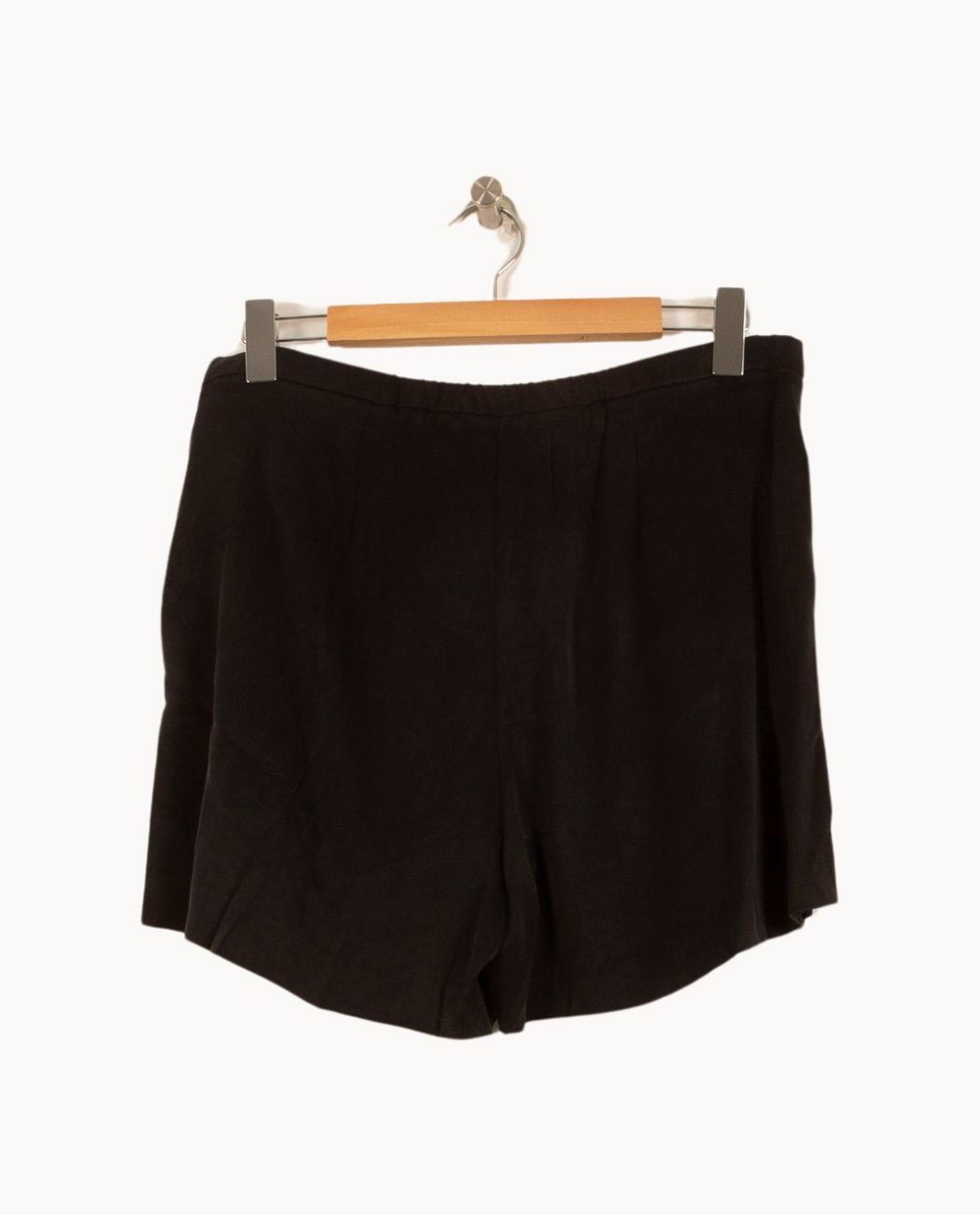 Short Noir - Taille L/40 de la marque American Vintage | PARAD44758 - Vendu par Paradigme - Image 4