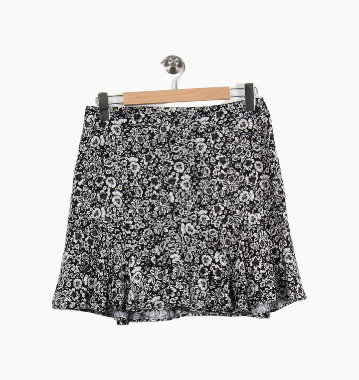 Jupe Courte Noire et Blanche - Taille L/40 de la marque IKKS | PARAD62300 - Vendu par Paradigme - Image 4