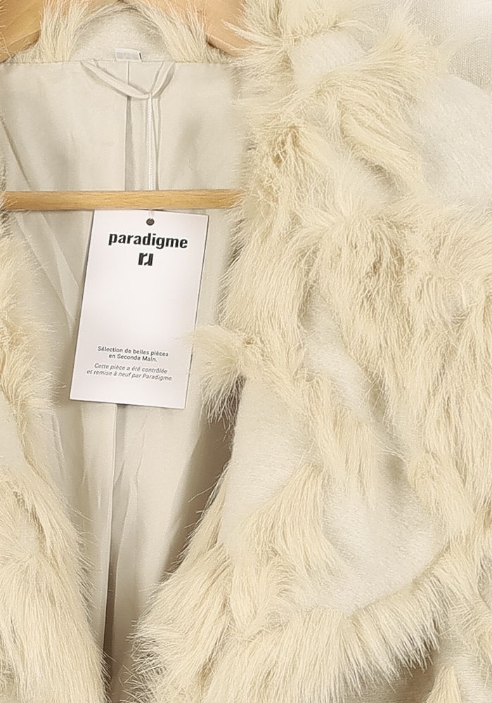 Manteau Fourrure Beige - Taille M/38 de la marque Bérénice | PARAD67572 - Vendu par Paradigme - Image 3