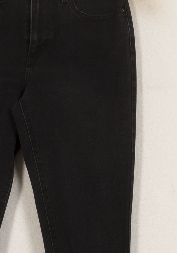 Jean Skinny Noir - Taille S/36 de la marque Levi's | PARAD63218 - Vendu par Paradigme - Image 3