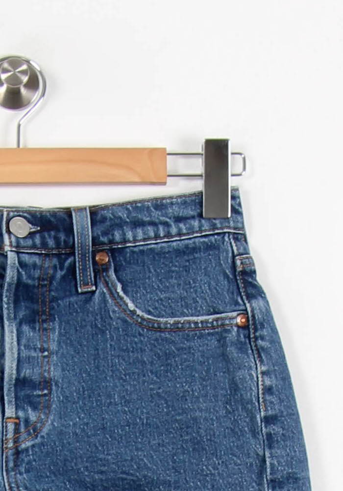 Short en Jean Bleu - Taille XS/34 de la marque Levi's | PARAD67021 - Vendu par Paradigme - Image 3