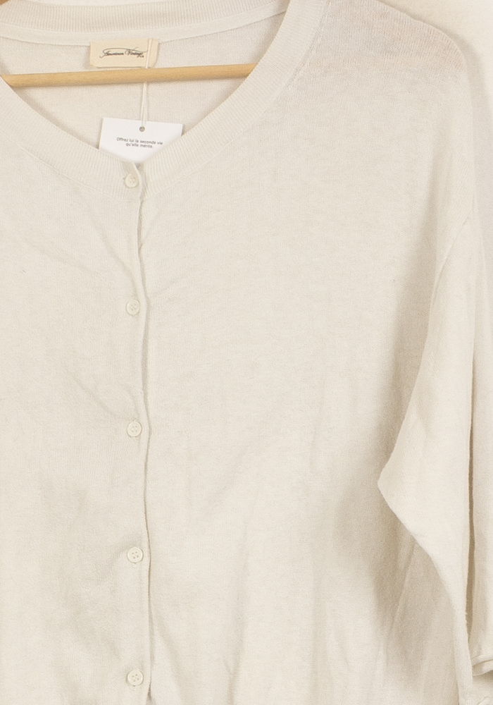 Cardigan Beige - Taille M/38 de la marque American Vintage | PARAD63404 - Vendu par Paradigme - Image 3