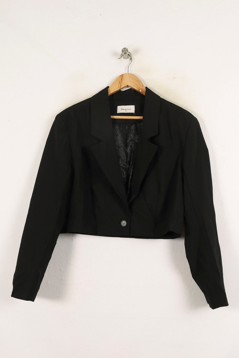 Veste Courte Noire - Taille M/38 de la marque Bérénice | PARAD72649 - Vendu par Paradigme - Image 2