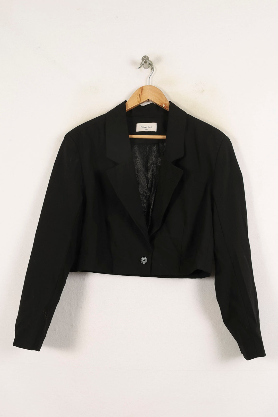 Veste Courte Noire - Taille M/38 de la marque Bérénice | PARAD72649 - Vendu par Paradigme - Image 2