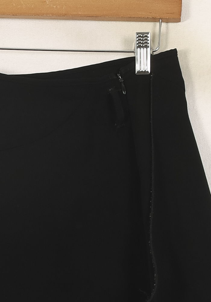 Jupe Portefeuille Noire - Taille M/38 de la marque Caroll | PARAD66959 - Vendu par Paradigme - Image 3