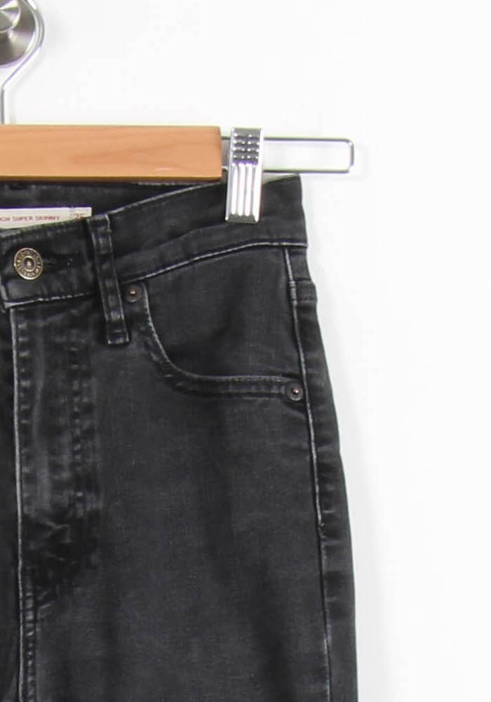 Jean Skinny Noir - Taille XS/34 de la marque Levi's | PARAD64939 - Vendu par Paradigme - Image 3