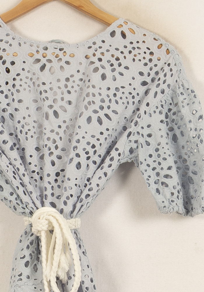 Robe Brodée Bleue - Taille S/36 de la marque Maje | PARAD44558 - Vendu par Paradigme - Image 3