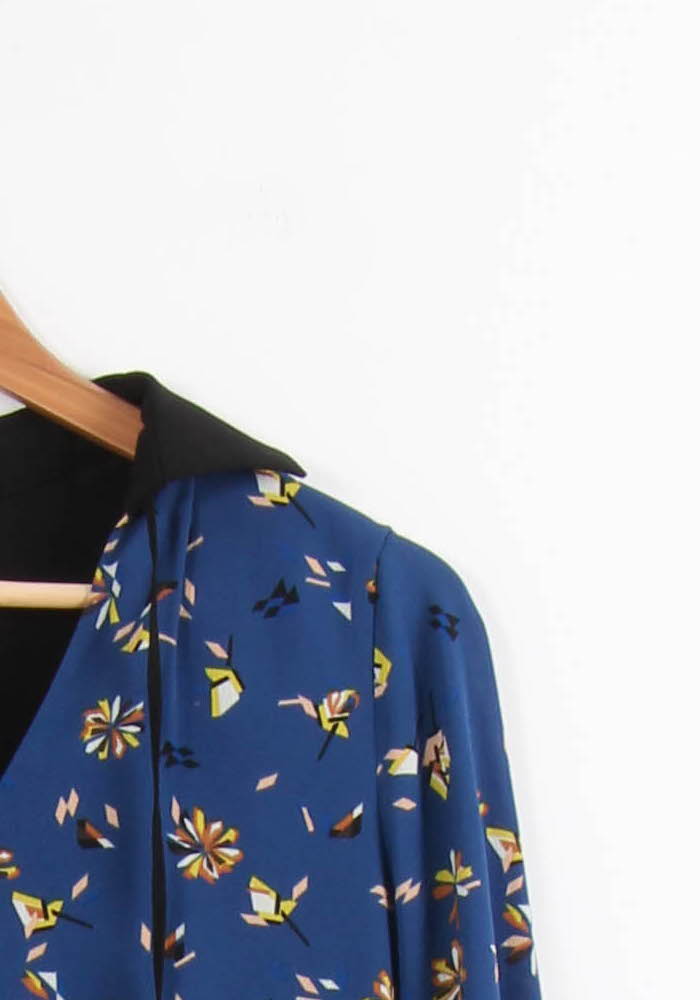 Robe Fleurie Bleue - Taille L/40 de la marque I.Code | PARAD65200 - Vendu par Paradigme - Image 3