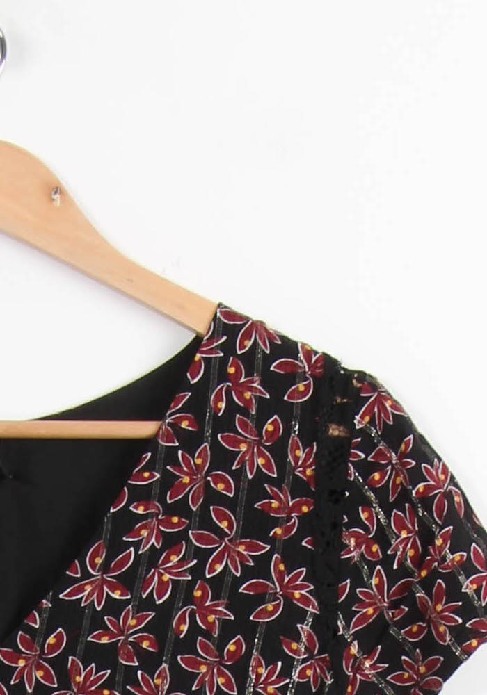 Robe Fleurie Noire et Rouge - Taille M/38 de la marque IKKS | PARAD65384 - Vendu par Paradigme - Image 3