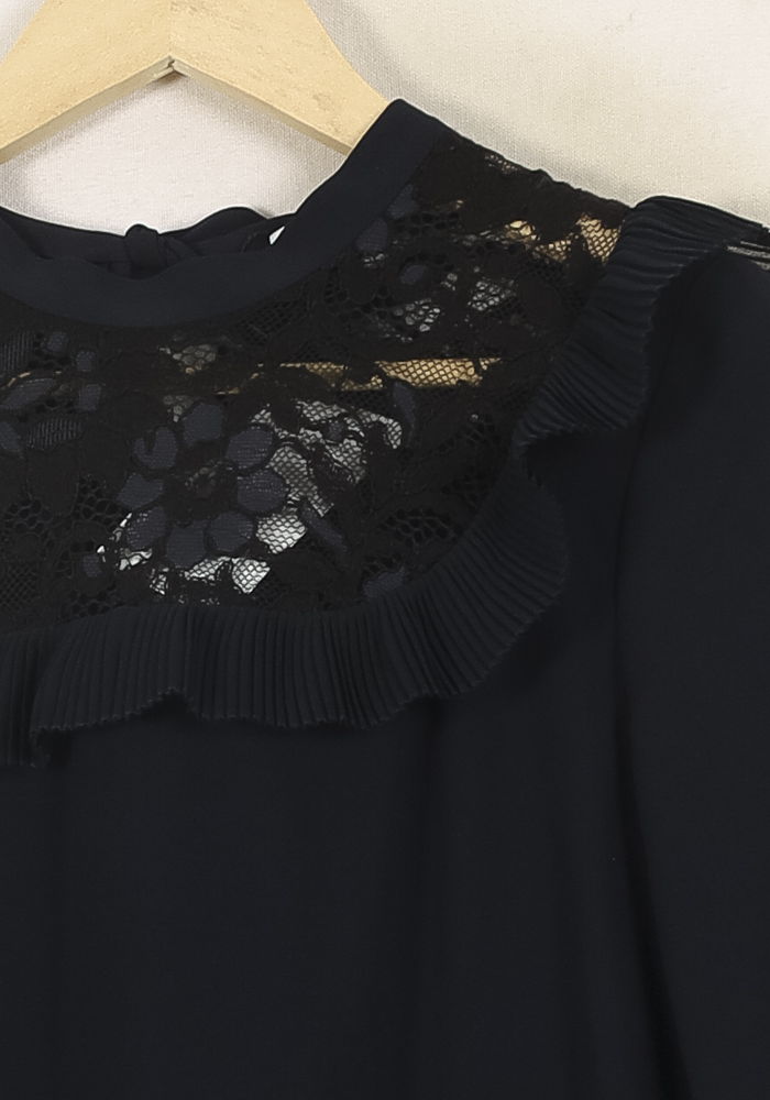 Robe en Dentelle Noire - Taille M/38 de la marque Claudie Pierlot | PARAD49125 - Vendu par Paradigme - Image 3