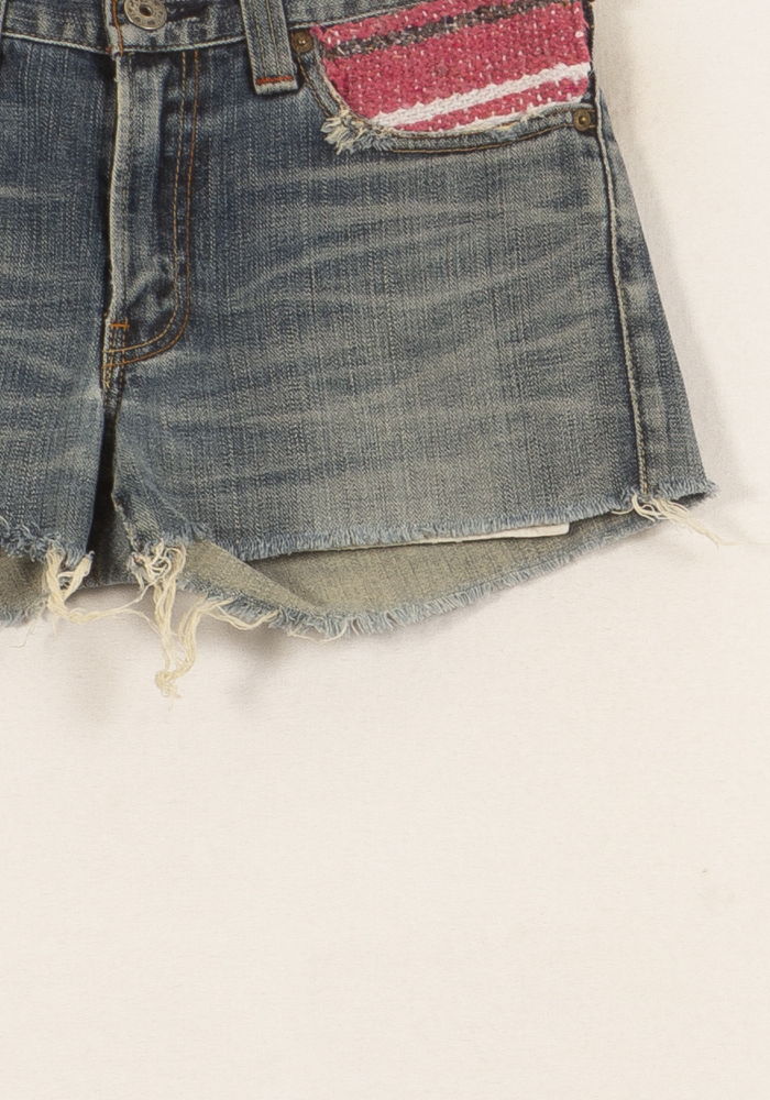 Short Jean Bleu et Rose - Taille XXS/32 de la marque Levi's | PARAD64997 - Vendu par Paradigme - Image 3