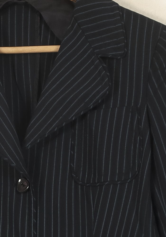 Veste Noire à Rayures - Taille M/38 de la marque Max Mara | PARAD51310 - Vendu par Paradigme - Image 3