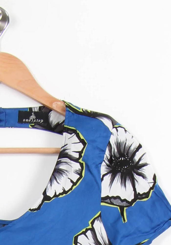 Robe Fleurie Bleue et Blanche - Taille S/36 de la marque One Step | PARAD64329 - Vendu par Paradigme - Image 3