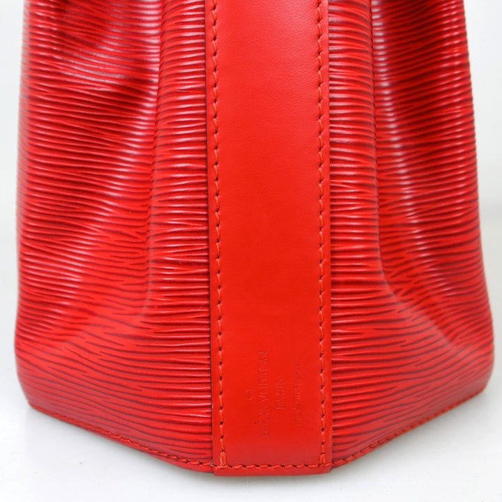 Louis Vuitton Vintage Sac d'Epaule Handbag Epi Leather