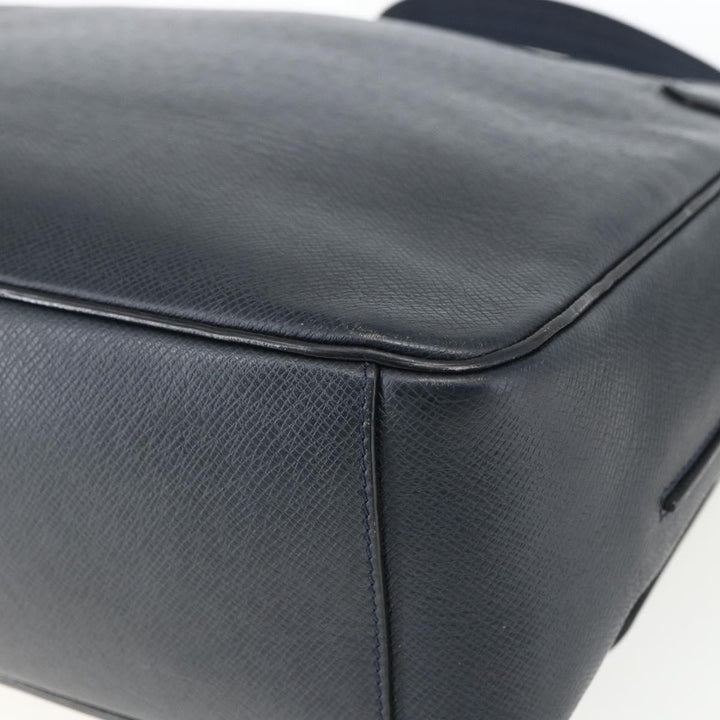 Louis Vuitton Roman Handbag Taiga Leather