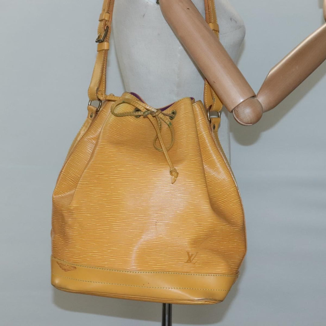 Louis Vuitton Noe Handbag Epi Leather