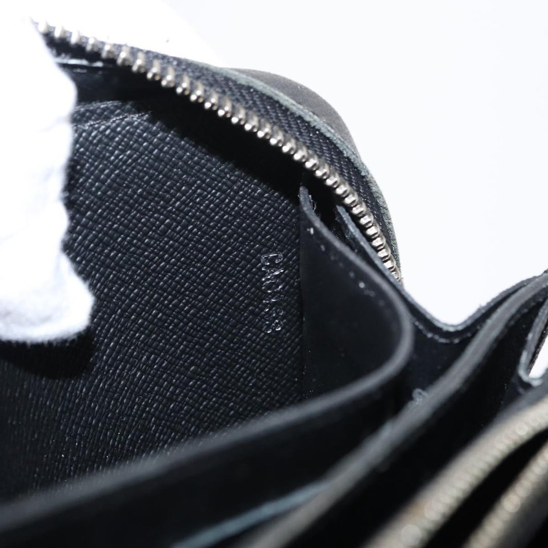 Louis Vuitton Zippy XL Taiga Leather