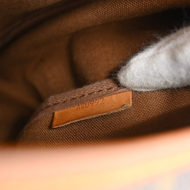 Louis Vuitton Saumur Handbag Monogram Canvas