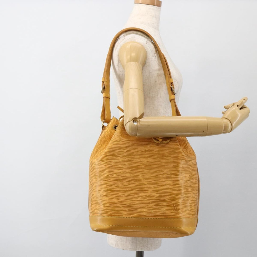 Louis Vuitton Noe Handbag Epi Leather