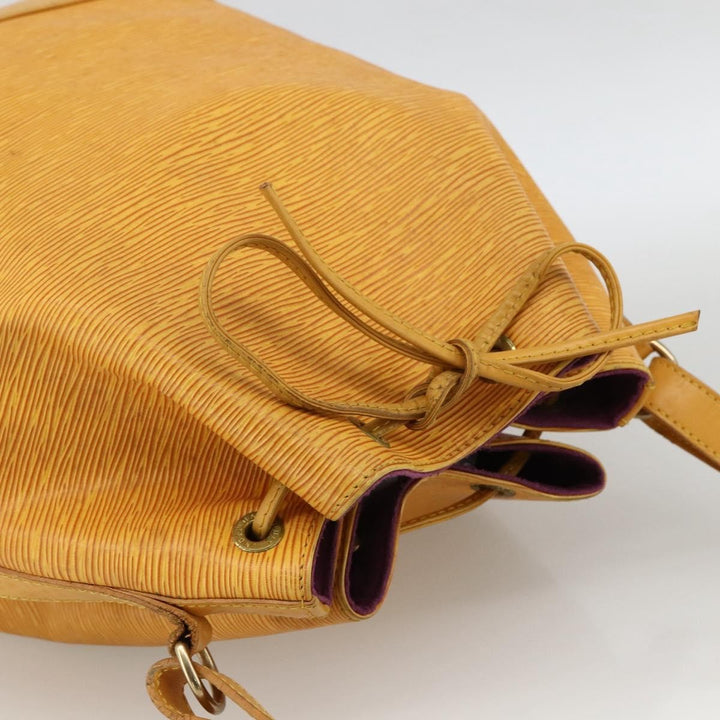 Louis Vuitton Noe Handbag Epi Leather