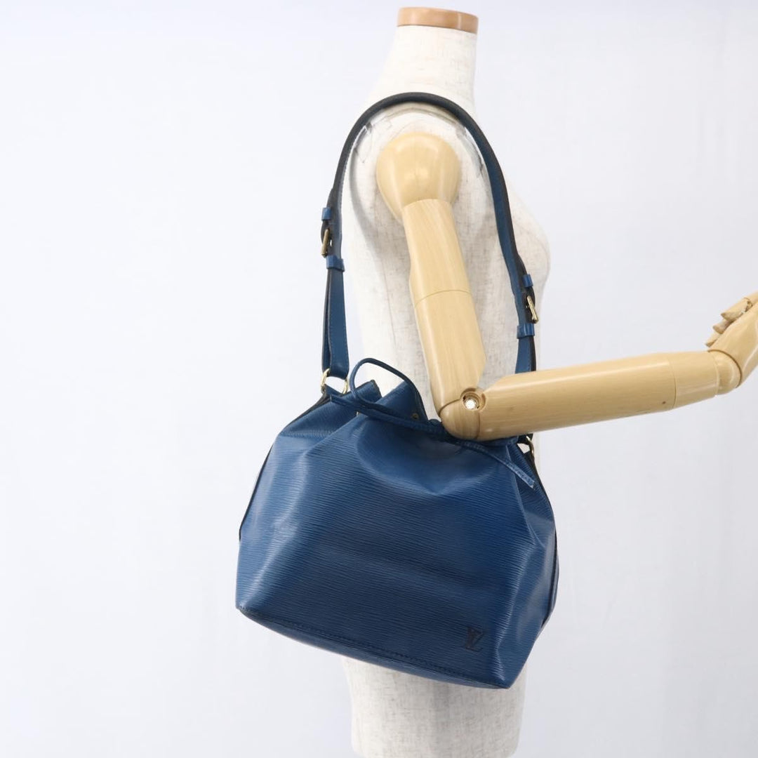 Louis Vuitton Noe Handbag Epi Leather