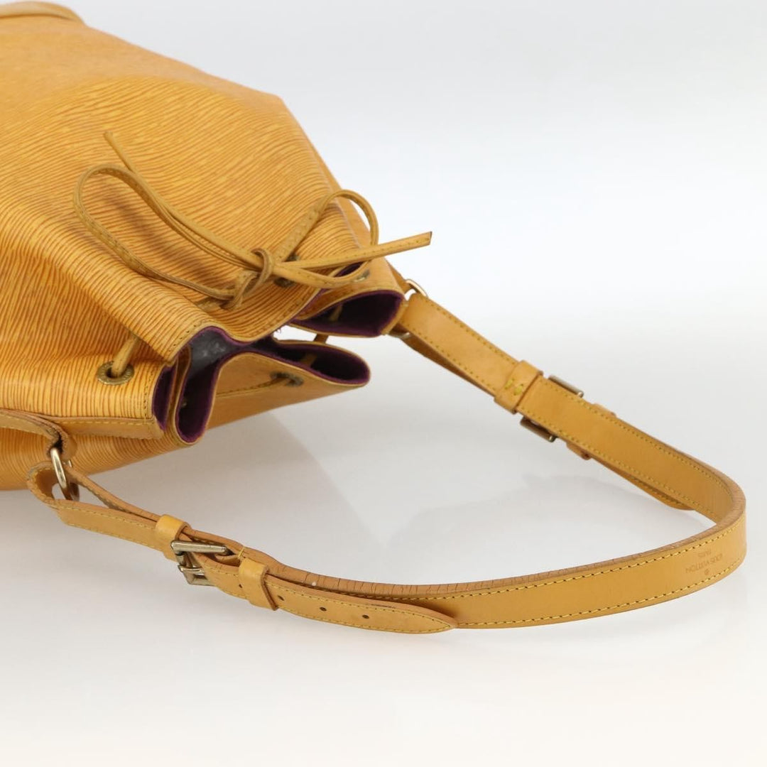 Louis Vuitton Noe Handbag Epi Leather