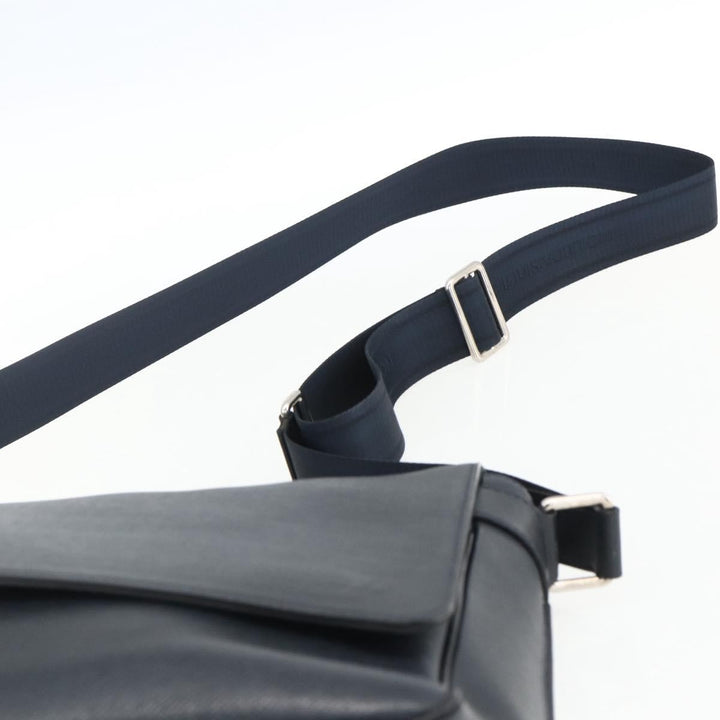 Louis Vuitton Roman Handbag Taiga Leather