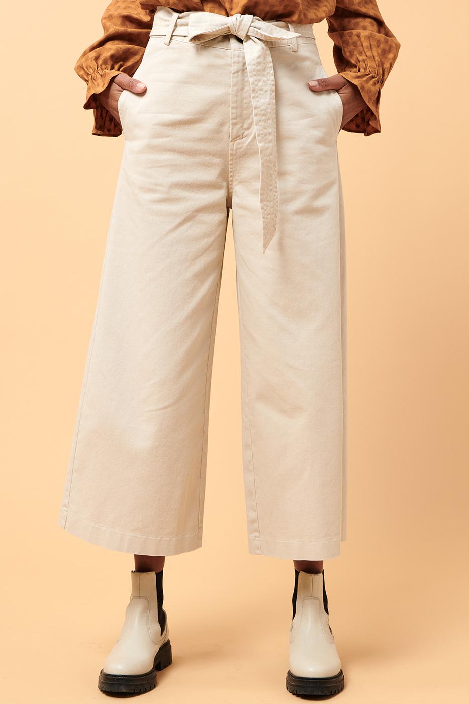 Pantalon en toile large 7/8ème ceinturé - 42