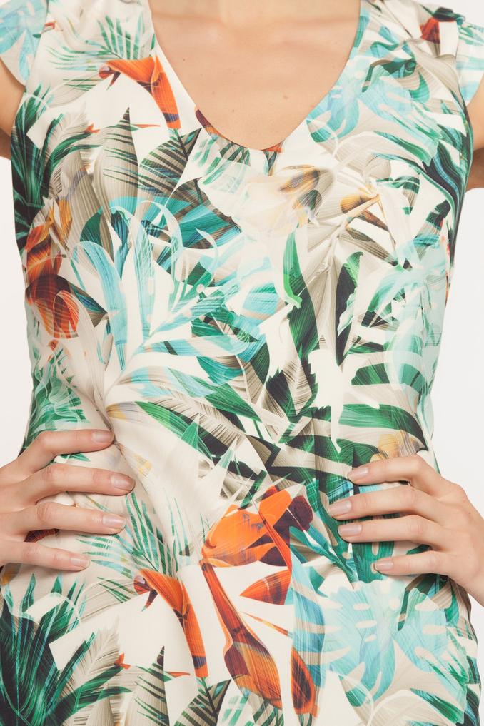 Floral dress with tropical patterns - 44