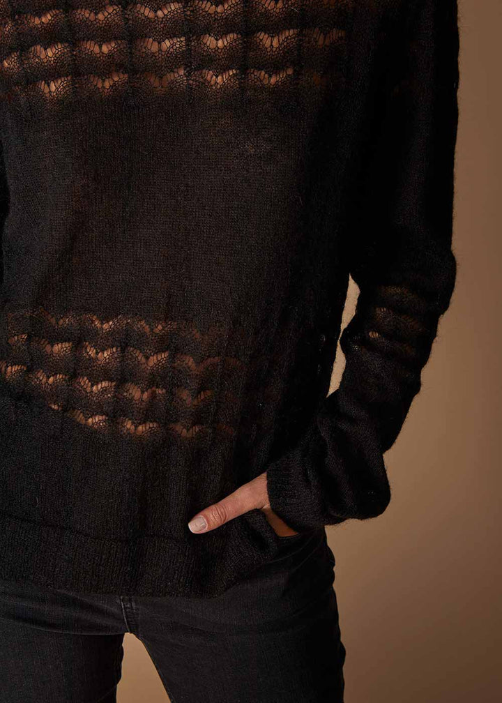 Schwarzer Pullover von La Fée Maraboutée - L