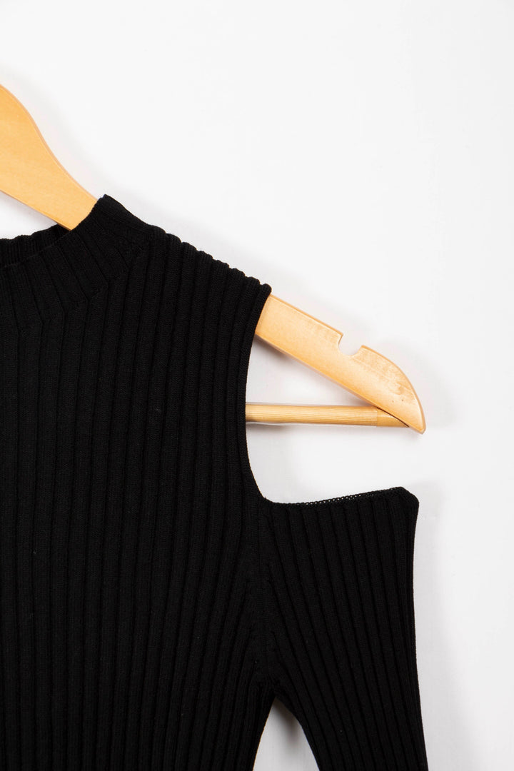 Maje black off-the-shoulder sweater - T1
