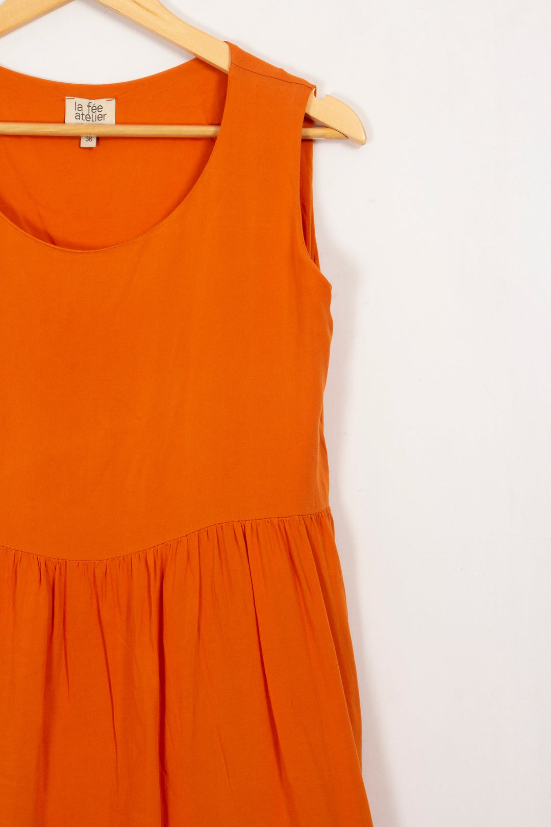 Orangefarbenes Kleid von La Fée Maraboutée – 36