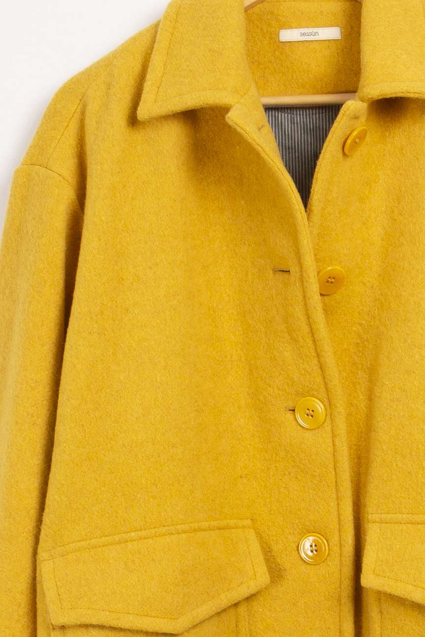 Yellow jacket - 46